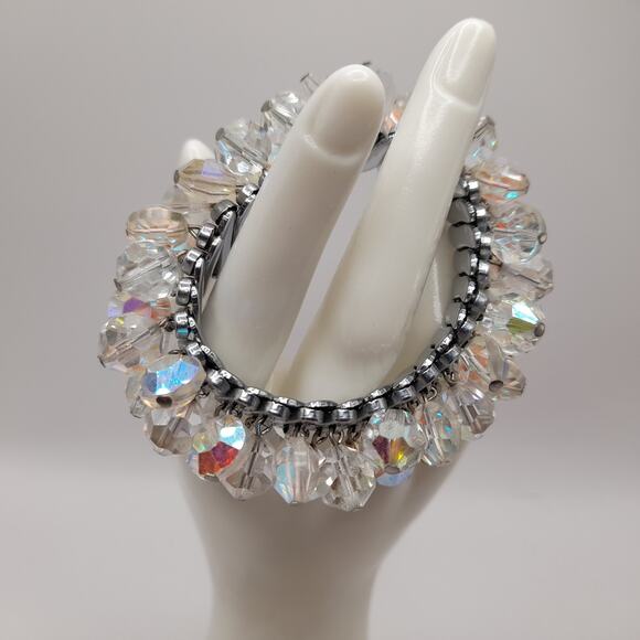 Vintage Aurora Borealis Crystal Cha-Cha Stretch Bracelet 10mm Beads - Picture 4 of 10